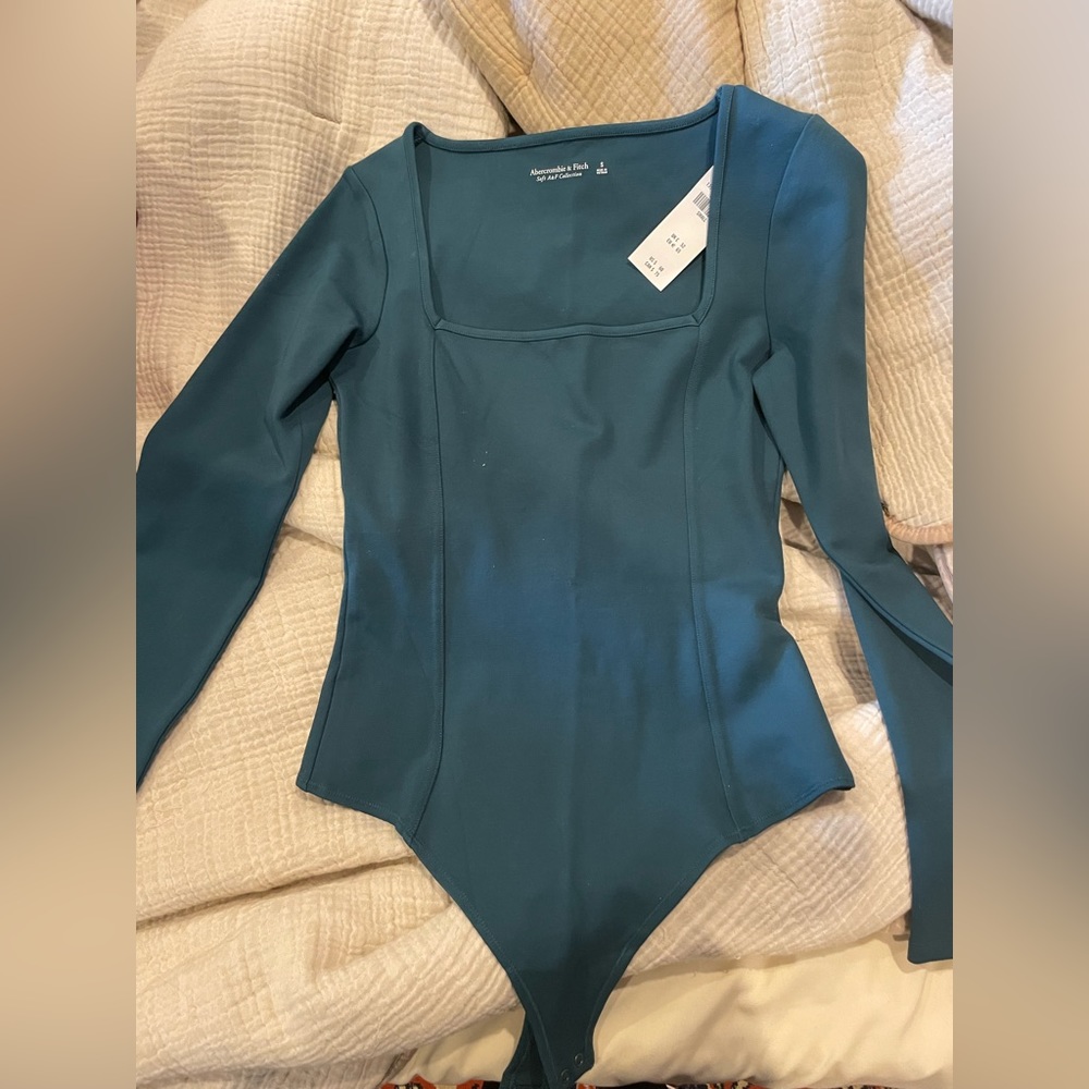 New Abercrombie teal long sleeve bodysuit